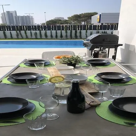 In With Pool Near Villa